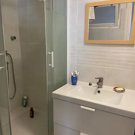 Hyper Center Of Bandol! *